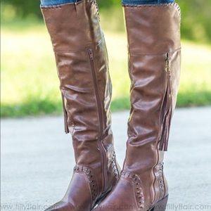New Major Brown Tall Boots Size 8